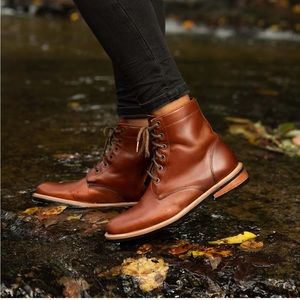 Nisolo Amalia All-Weather Boots in Brandy - Size 11